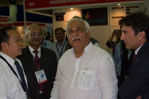 From Right to Left, Alireza Rastegar (IFIA President), Minister for Large and Medium Industries and Infrastructure Development, R.V. Deshpande, Dr. Rao (IIA President), Dr. Xuan (CAI President)